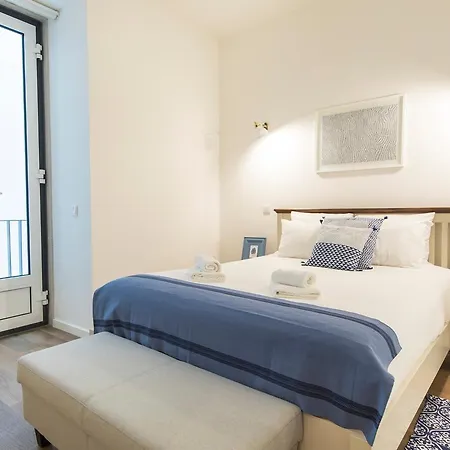 Urban Chic In The Heart Of Historic شقة Lisboa