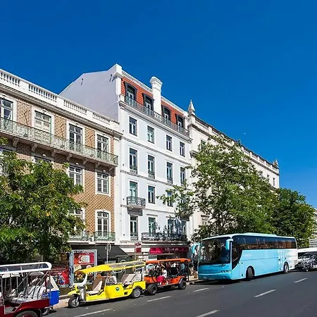 Urban Chic In The Heart Of Historic *