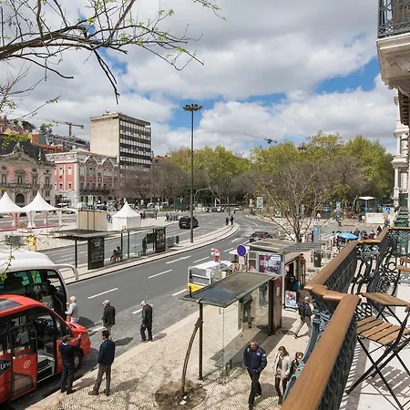 Urban Chic In The Heart Of Historic Lisboa